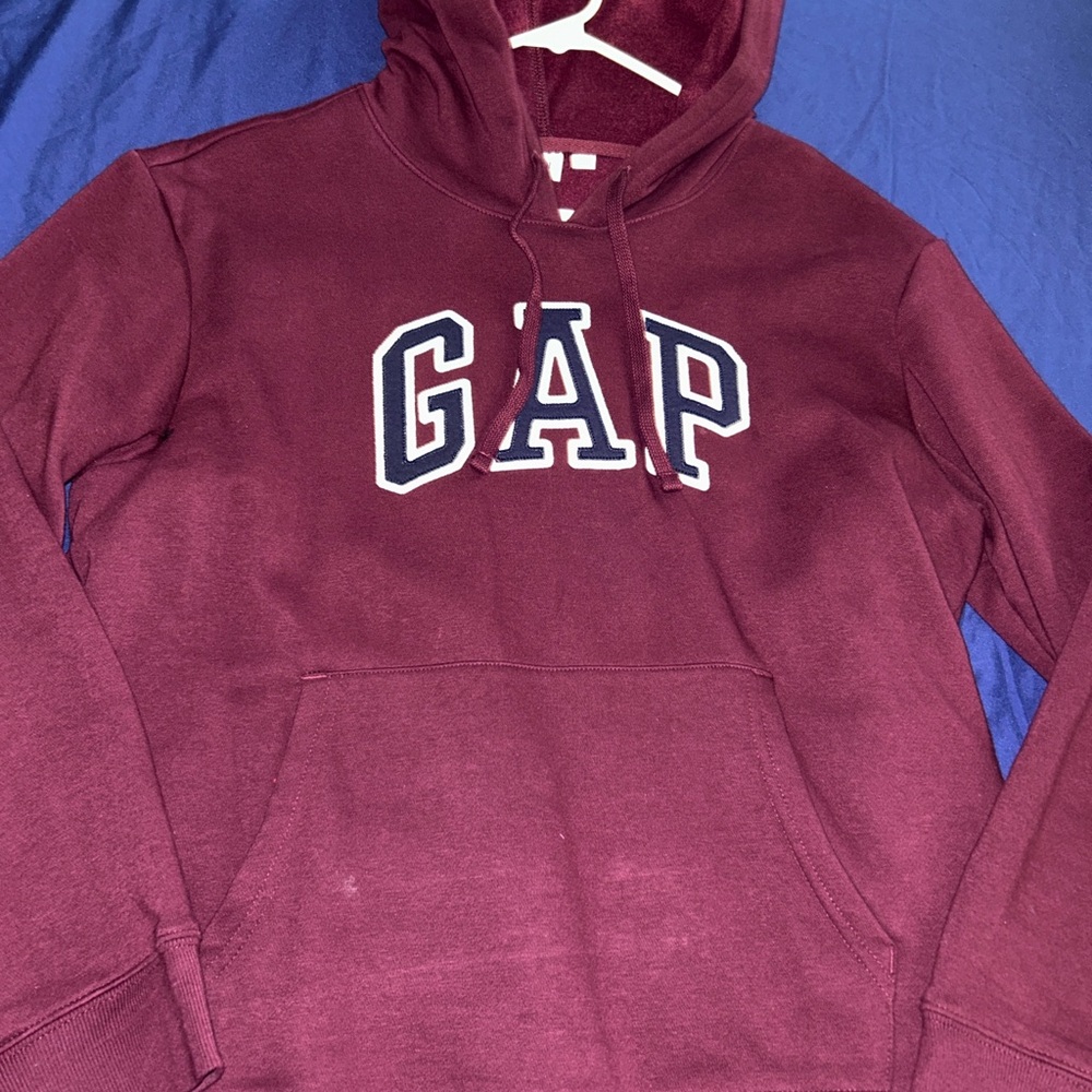 GAP Burgundy Pullover
